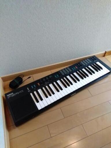 YAMAHA　キーボード