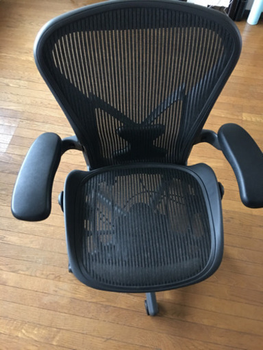 Herman Miller ハーマン・ミラー アーロンチェア