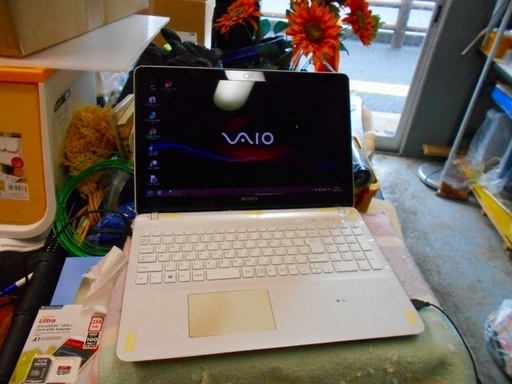 SONY VAIO Fit SVF153B1GN 美品 ジャンク