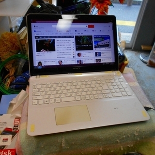 SONY VAIO ノートパソコン SVF153B1GN SONY VAIO SVF153B1GN ホワイト