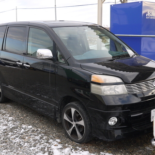 H14ヴォクシー　黒　車検切れました　キラメキ４ＷＤ　サンルーフ...