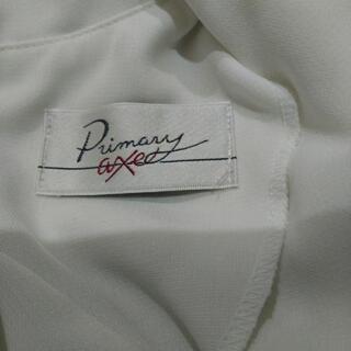 可愛い11号白ブラウスの画像