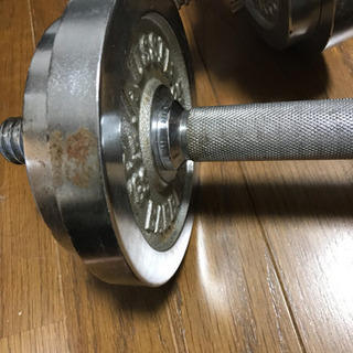 ダンベル 10Kg 2個 ＋1000円で腹筋ローラーもお付けします☆の画像