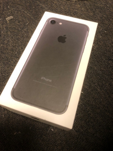 iPhone7  32GB SIM解除済み 