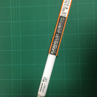 パナソニック蛍光灯、電球色