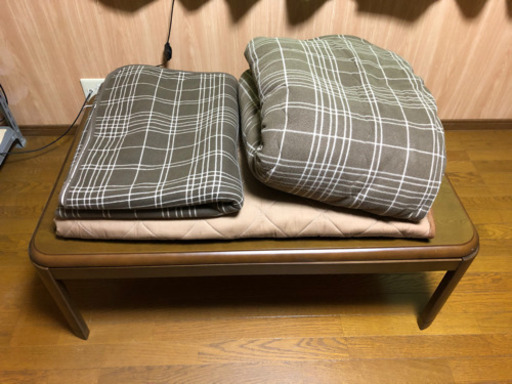 コタツ　　1／3まで掲載