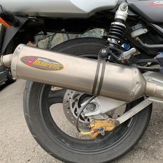 スーパーフォア nc39 アクラポビッチ マフラー