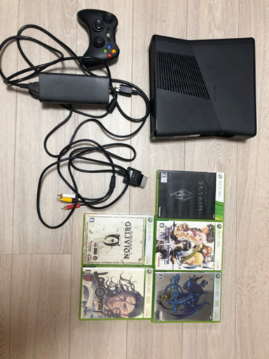 xbox360 本体＆スカイリム他ソフト5本