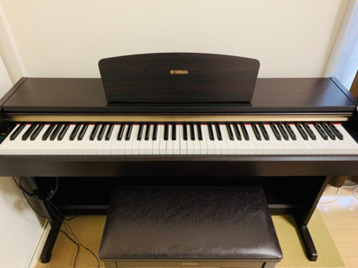 YAMAHA 電子ピアノ