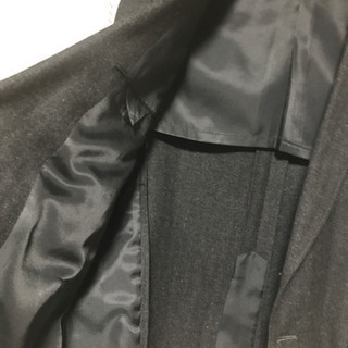 スーツ ジャケット 上の画像