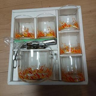 グラスとアイスペール