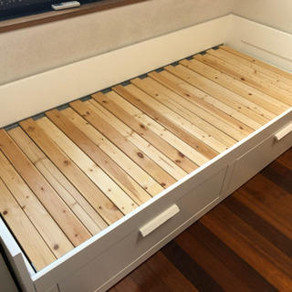 IKEAベッドBRIMNES イケアブリムネス①