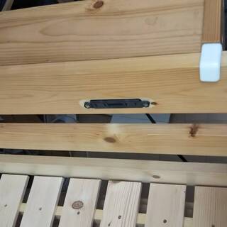 [おしゃれ]ナチュラルな木製シングルベッドの画像