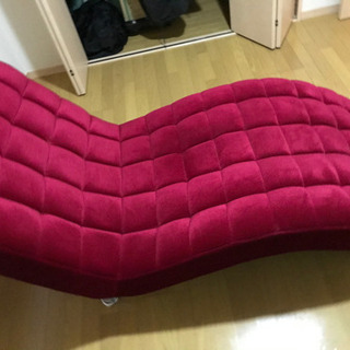 【引越しの為1/13まで】オシャレS字ソファの画像