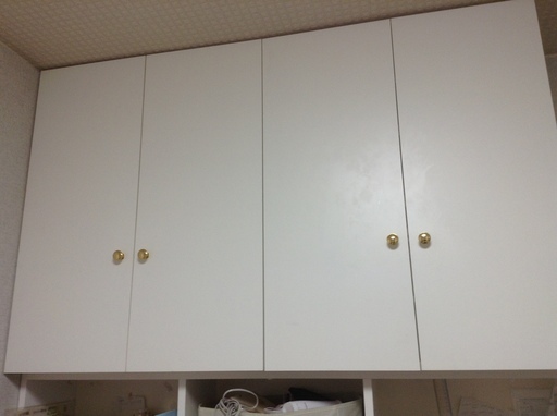 収納力抜群  カウンターテーブル として使用可