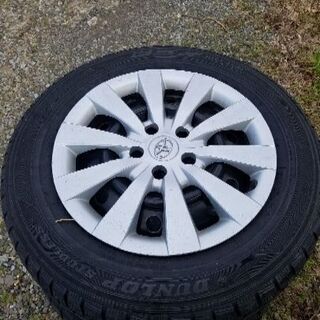 トヨタ鉄ホイール付き。スタッドレス205/65R16まにあわせに。の画像
