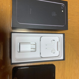 未使用品iPhone 7    128GB 「SIMロック解除済」