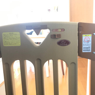 日本育児　スマートゲイト スリム　ベビーゲートの画像