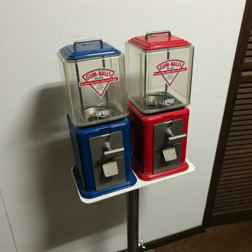 HONEY ガムボールマシン 2台セット 台座付き