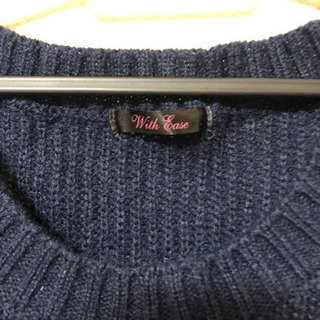 ネイビーセーター　Mサイズの画像