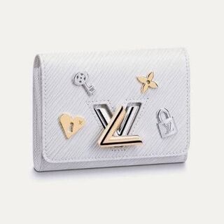 【取引中】お買い得‼️非常に入手困難‼️【日本完売 コレクション...