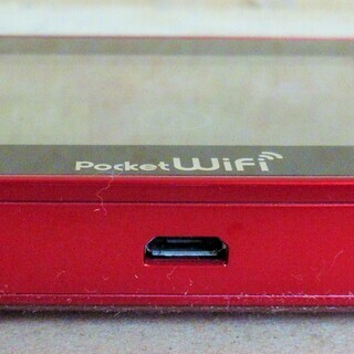 ☆ワイモバイル Y!MOBILE 303HW Pocket WiFi ポケットWi-Fi◆テレビもネットも、タッチ操作でいつでも気軽に。の画像