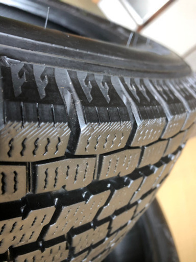 　　スタットレスタイヤ　185/65R15  ＬT12PR トラック用4本セット
