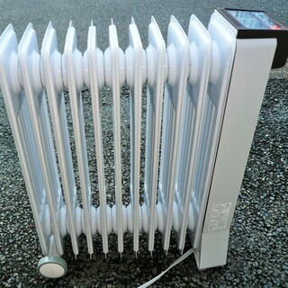 ☆ユーレックス Eureks RFX11EH(IW) ラジエター式オイルヒーター◆体に優しい暖房