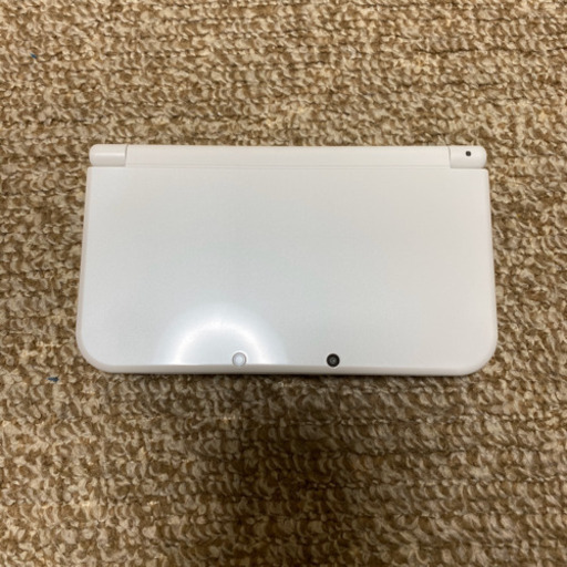 ニンテンドー3DS LL ピュアホワイト美品