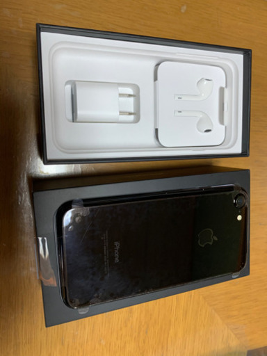 iPhone 7    ブラック128GB 「SIMロック解除済」