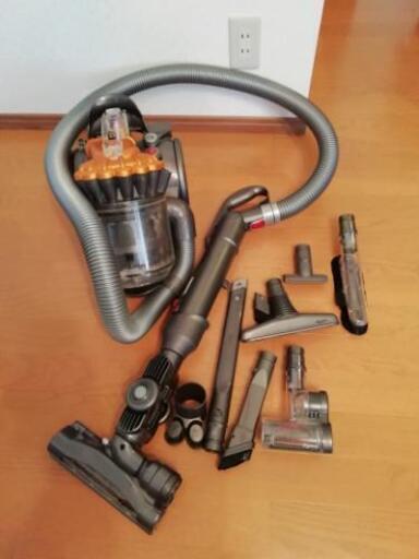 ダイソン掃除機　パーツも有り