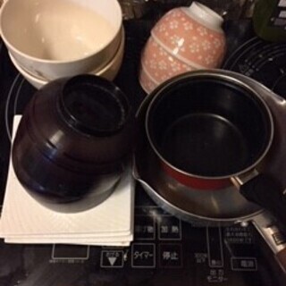 皿、椀、鍋、タッパーまとめて中古品です