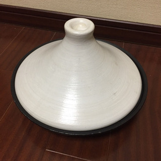 【リフレッシュプロジェクト 64/300】タジン鍋 白 美品の画像