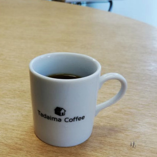あさんぽ（朝の散歩）や朝カフェ会、英語学習会、読書会やっています。