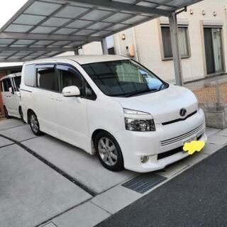 トヨタ ヴォクシー 70系 パール