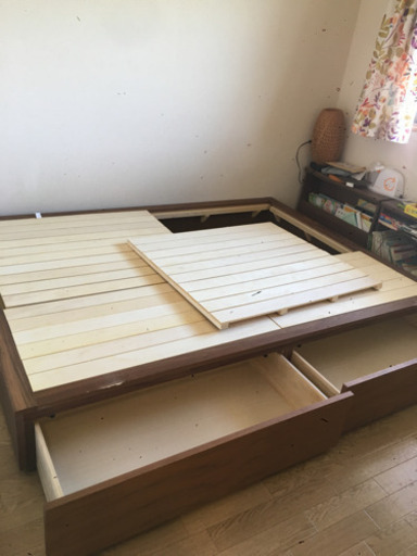 【商談中】無印 ウォールナット ダブルベッド  フレーム