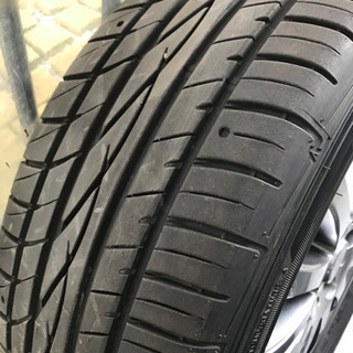 スタッドレスタイヤ 225/60R16 4本 アルミホイール付き