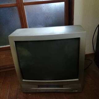 ブラウン管テレビ21型を無料で♪