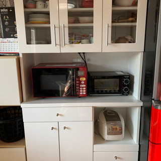 《2/8取引予定 キャンセル待ちあり》大型 食器棚 白色 キッチ...