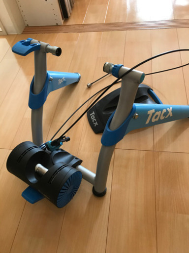 Tacx サイクルトレーナー Booster