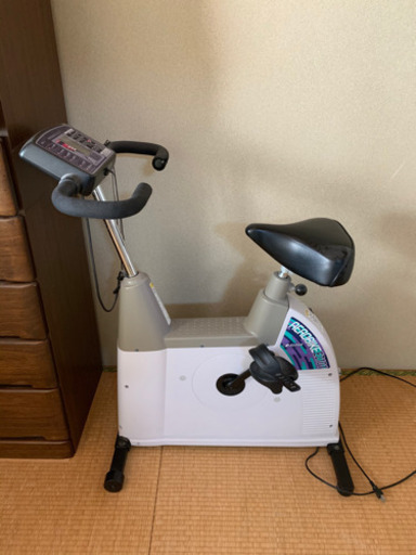 COMBI コンビ AERO BIKE エアロバイク EZ101 健康器具中古品