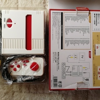 値下げします。未使用のゲーム機　FC HOME 88 売りますの画像