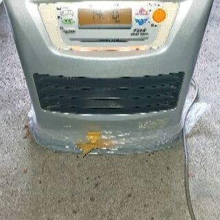 トヨトミ   石油ストーブ   ②