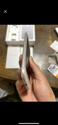 純正Simフリー  iphone7 128GB 中古 