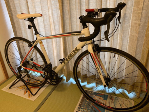 取引者決定【美品✴︎室内保管】2014モデル TREK(トレック) ロードバイク 1.1