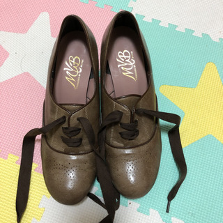 ブラウン　パンプス　23cm