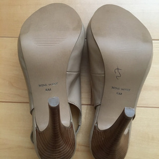 【値下げ　新品】NINE WEST サンダルの画像