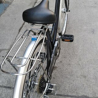 自転車　２６インチ　センサーライト　６段変速