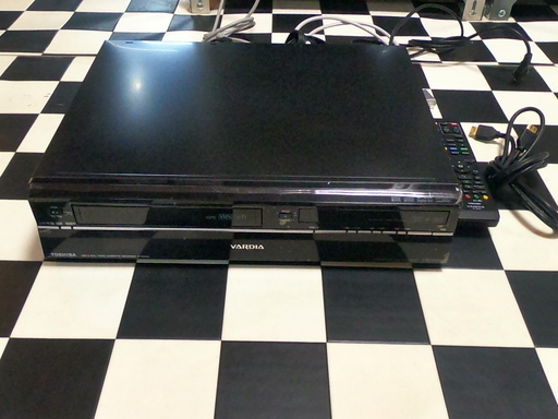 【リサイクルサービス八光　田上店】TOSHIBA VARDIA VTR一体型ハイビジョンレコーダー HDD 250GB D-W250K