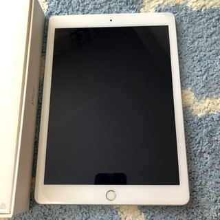 Apple iPad 32GB 第5世代